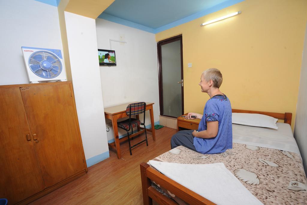 Hotel Himalaya Yoga Катманду Экстерьер фото