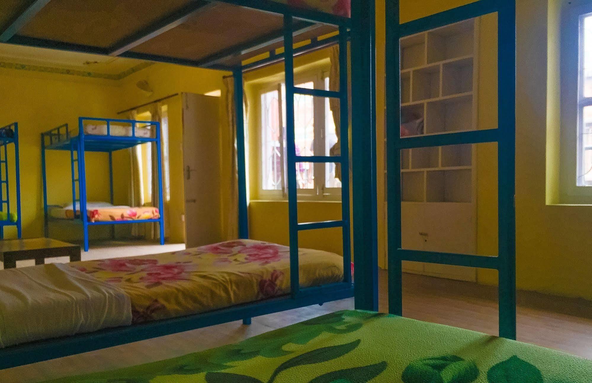 Hotel Himalaya Yoga Катманду Экстерьер фото